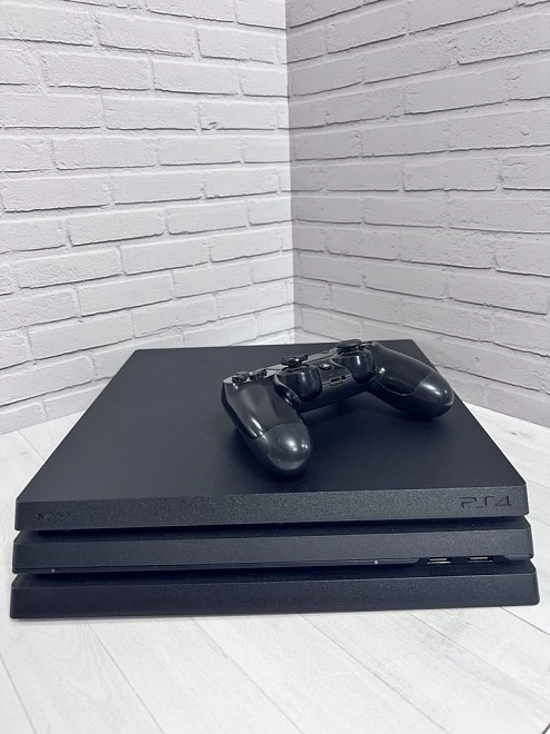 Игровая приставка PS4 Sony PlayStation 4 Pro 1TB