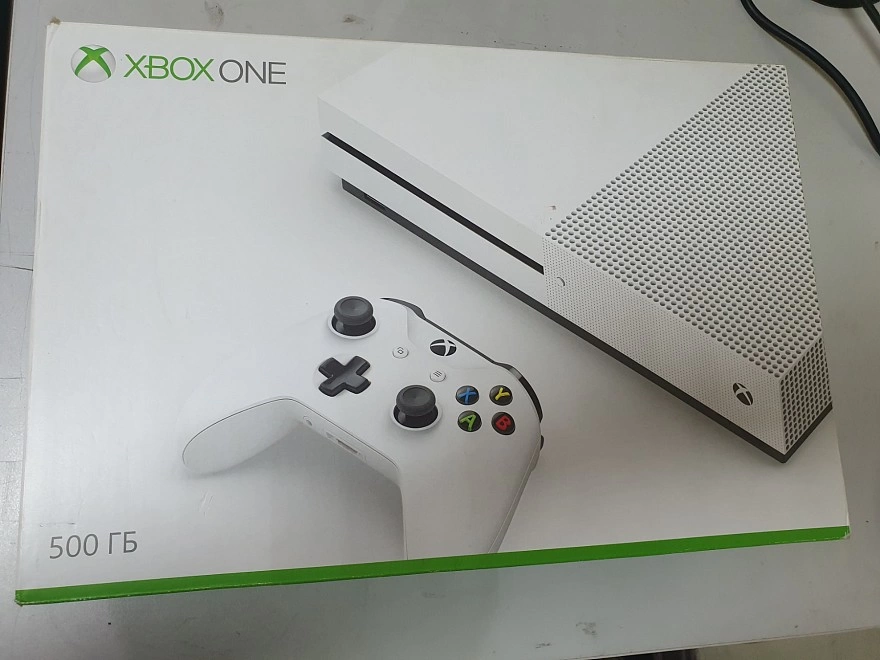 Игровая приставка X-Box One Microsoft One S (1681) 500Gb