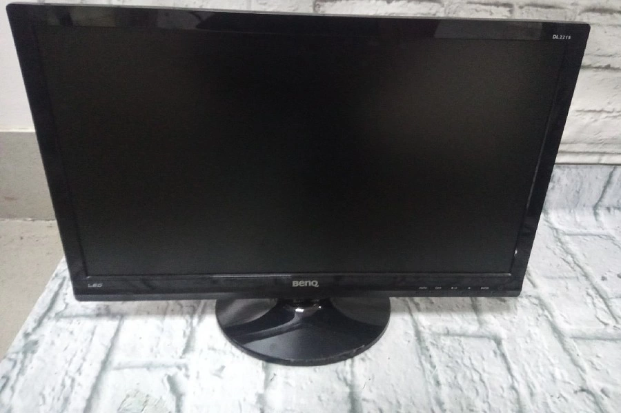 Монитор BENQ DL2215