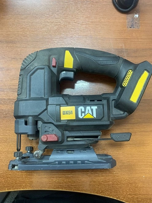 Электролобзик CAT DX51B 1 for All 18V
