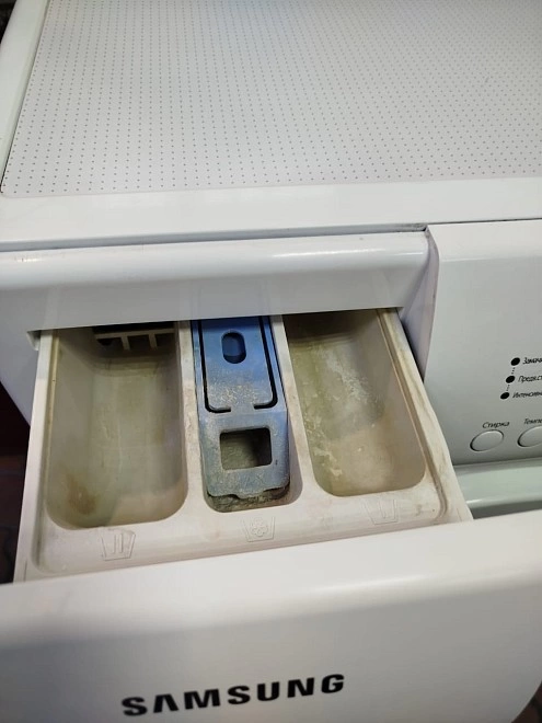 Стиральная машина Samsung WF0500NYW