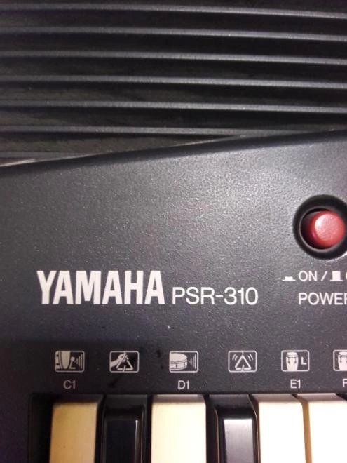 Синтезатор Yamaha PSR 310