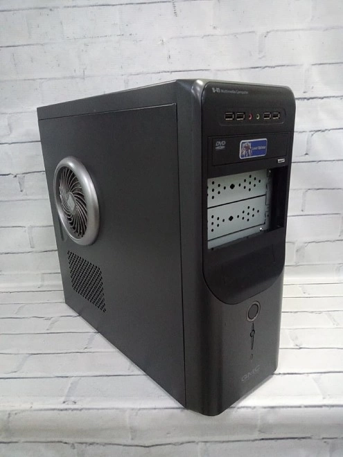 Системный блок нет марки Athlon x4 640/8GB RAM/256|GB HDD/GTX 560