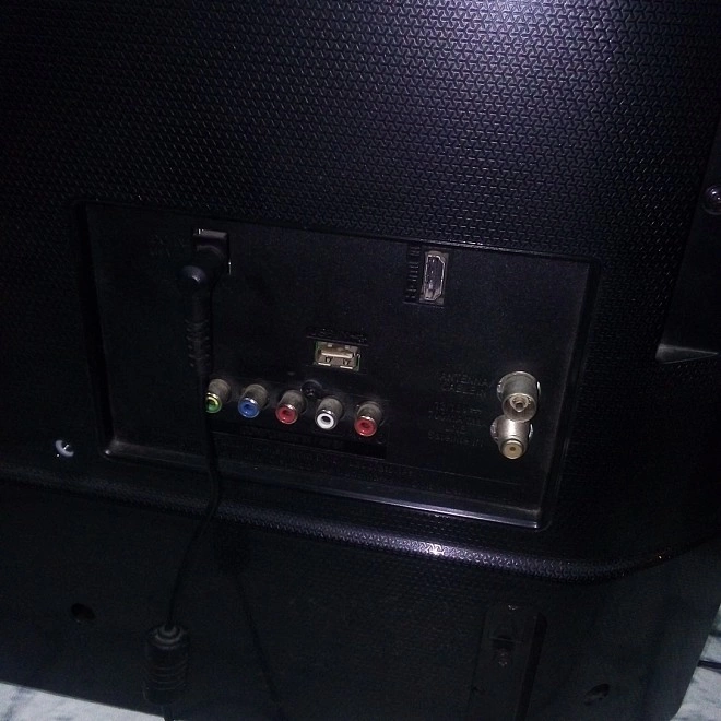 Телевизор LG 32LH513U