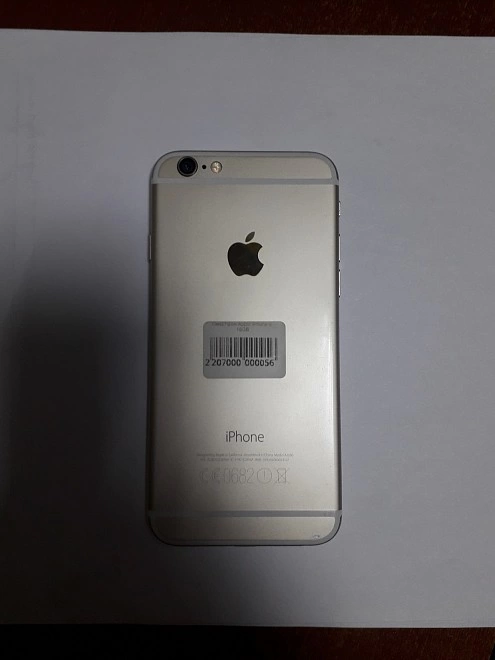 Смартфон Apple iPhone 6 64GB