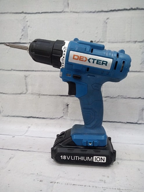 Шуруповерт Dexter ML-CD92-180S