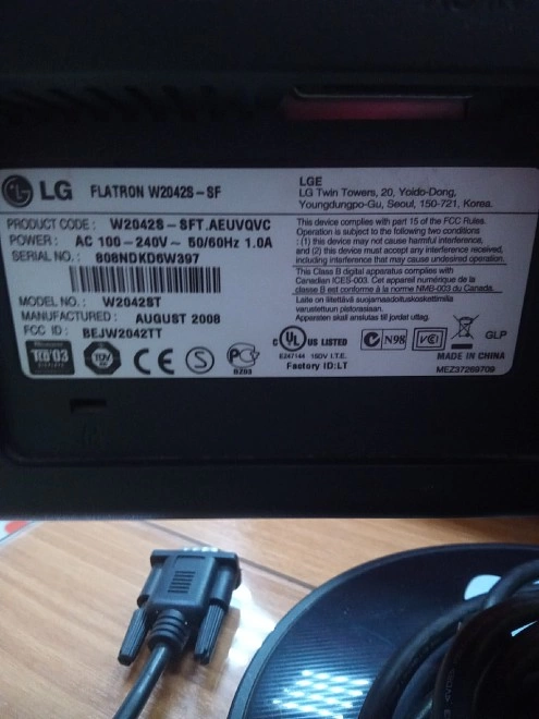 Монитор LG Flatron W2042S-SF