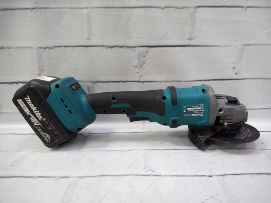 Болгарка Makita DF331D