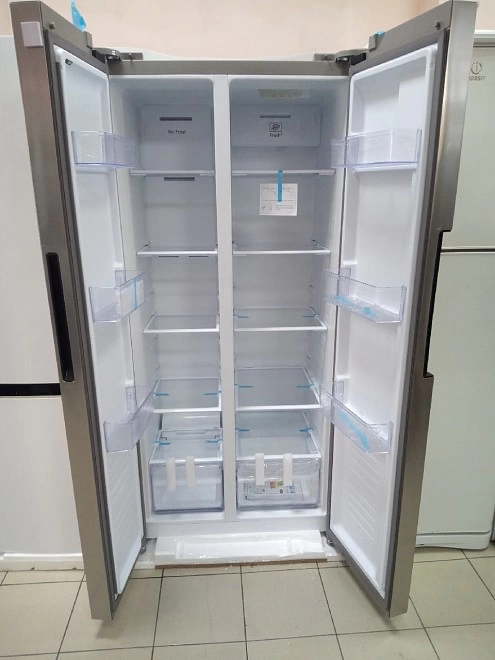 Холодильник Hyundai CS4502F