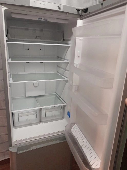 Холодильник Indesit BI18NFS