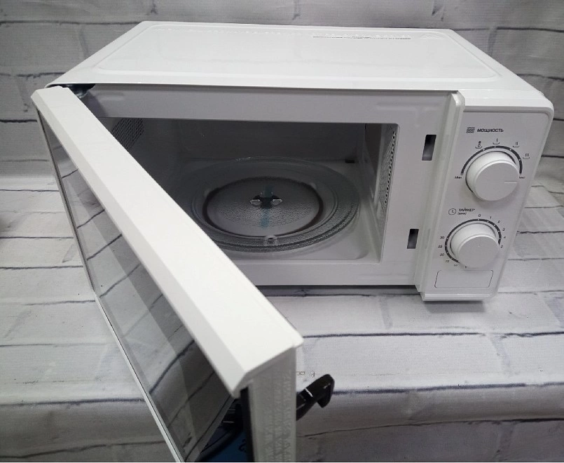 Микроволновая печь Hyundai HYM-M2097
