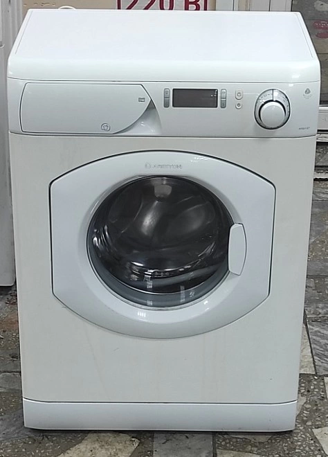Стиральная машина Hotpoint Ariston AVSD 107 EX