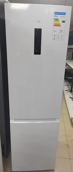 Холодильник TCL TRF-275WEXA+