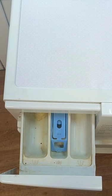 Стиральная машина Samsung WW60H2200EW
