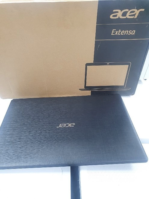 Ноутбук Acer AMD A4-9120E 1.5Ггц/DDR4 4Гб/HDD 500Гб/Radeon 530