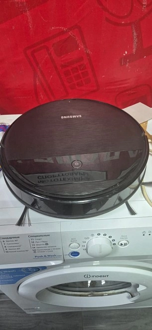 Робот-пылесос Samsung VR05R5050WK