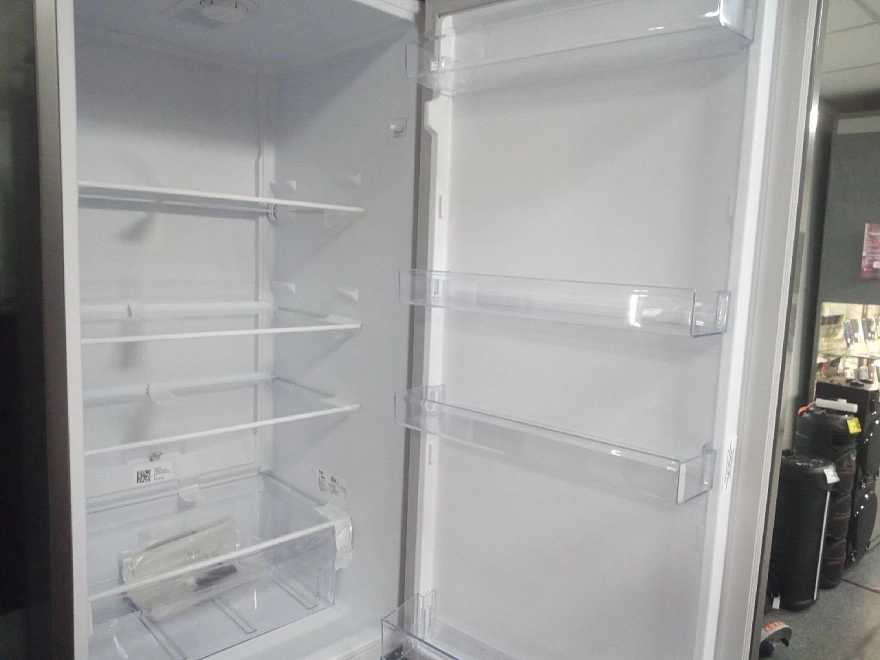 Холодильник Beko B1RCSK332G