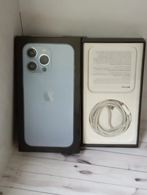 Смартфон Apple  IPhone 13 Pro, 256GB, Sierra Blue (Синий), 