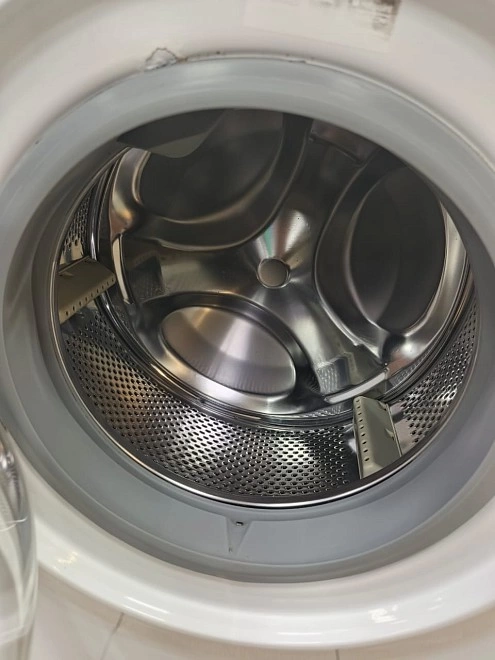 Стиральная машина Hotpoint Ariston VMSF 501