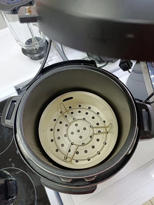 Мультиварка REDMOND RMC-PM380