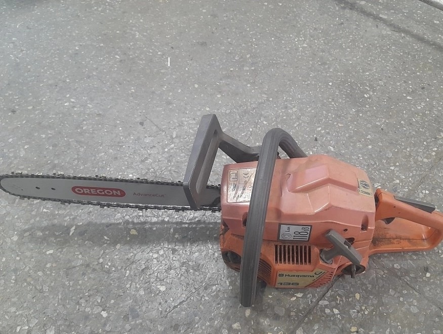Бензопила Husqvarna 136