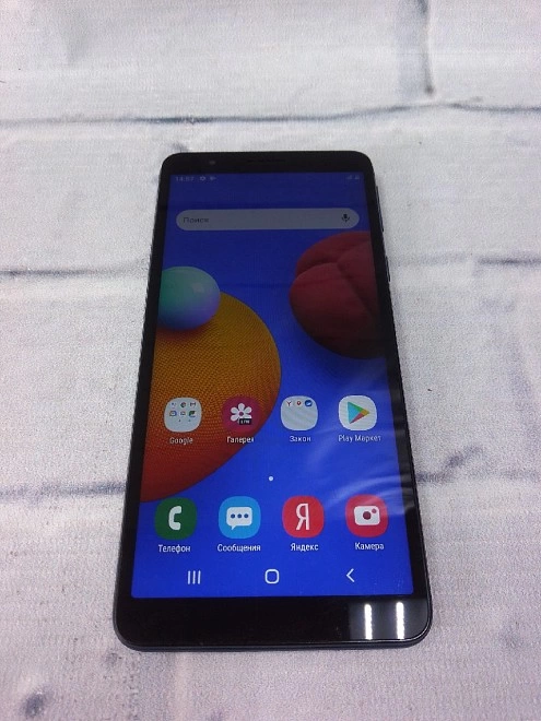 Смартфон Samsung  Galaxy A01 Core 16 ГБ