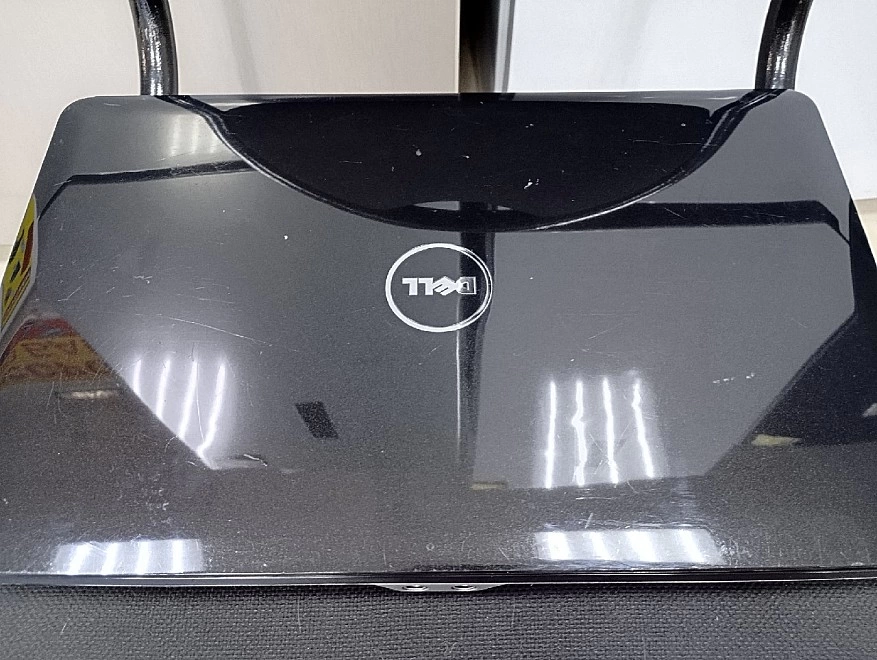 Ноутбук Dell Vostro 1015/lntel(R)/Celeron(R)925/2.30GHz