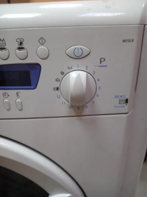 Стиральная машина Indesit WISE8