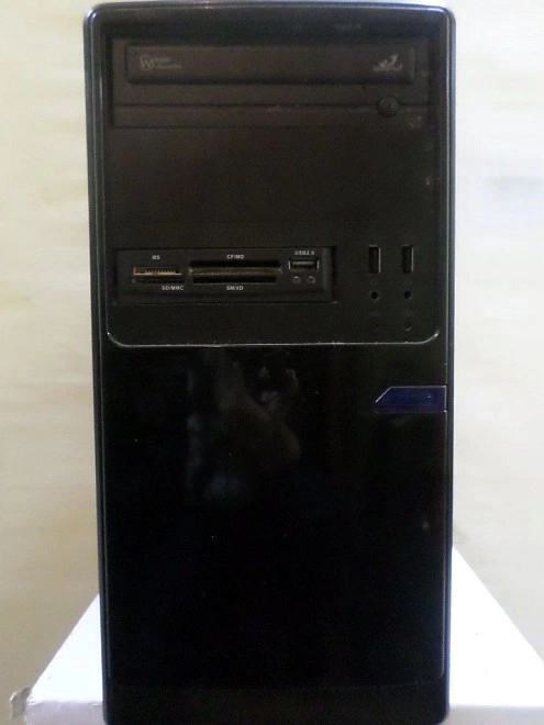 Системный блок DNS i3 3.1GHz/Нет/DDR3 4000Gb/1000Gb/AMD R HD 5700 0/DVD-ROM-CD-RW/550W