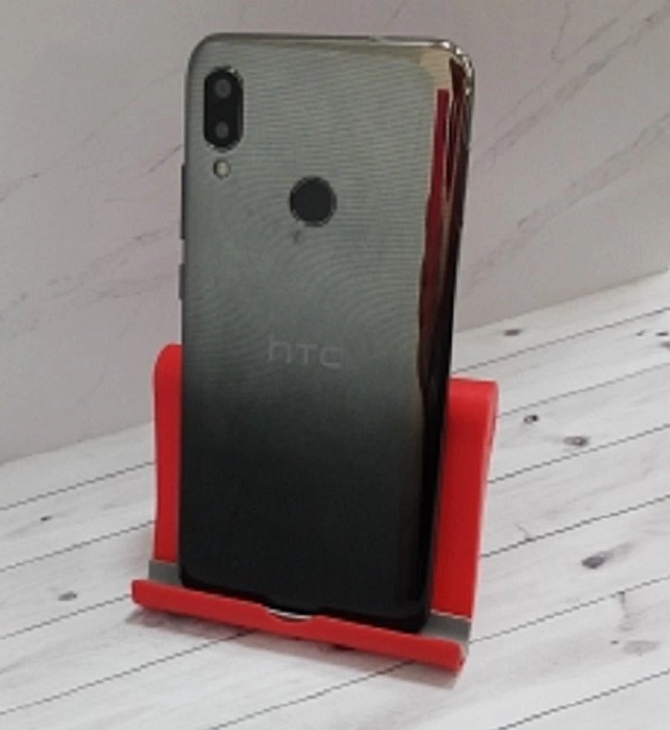 Смартфон HTC Wildfire E2 4/64 Gb