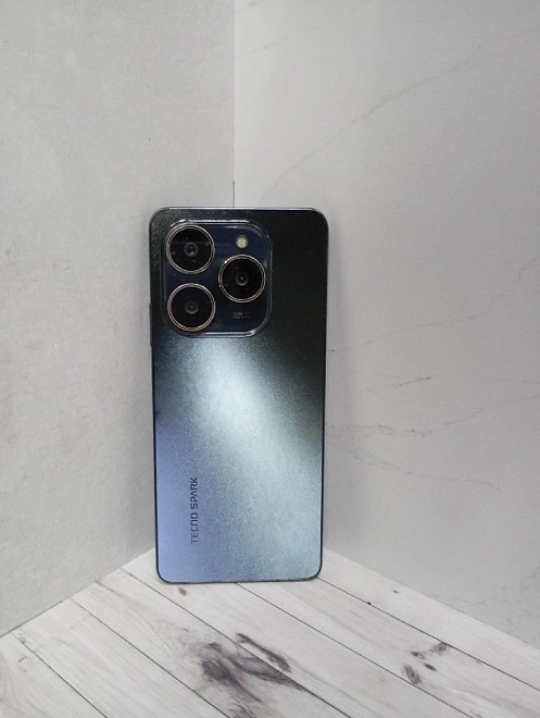 Смартфон TECNO Spark 20 Pro, 8/256 ГБ