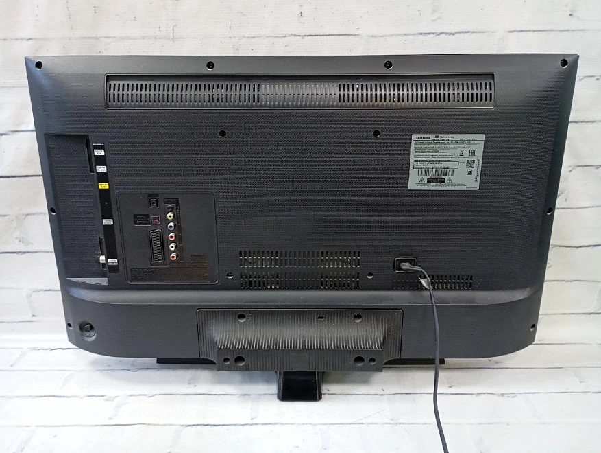 Телевизор Samsung LT32E310-AB
