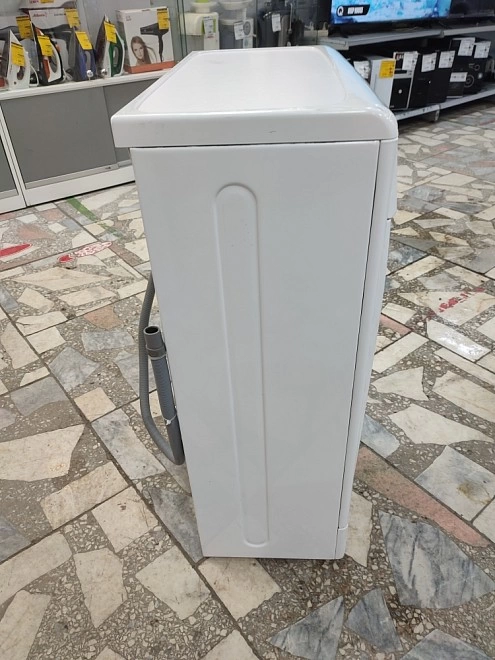 Стиральная машина Indesit IWUB 4085(Cis)