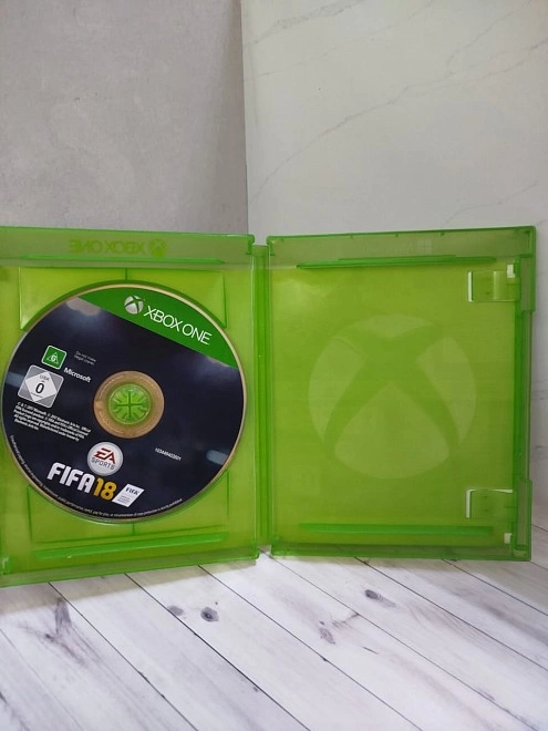 Диск для X-Box Microsoft FIFA 18