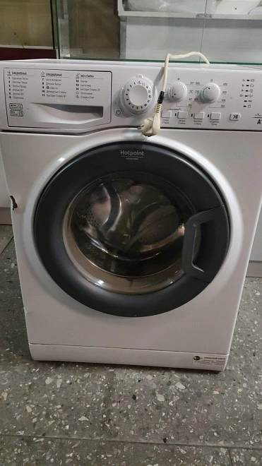 Стиральная машина HOTPOINT Ariston WMSL 5081