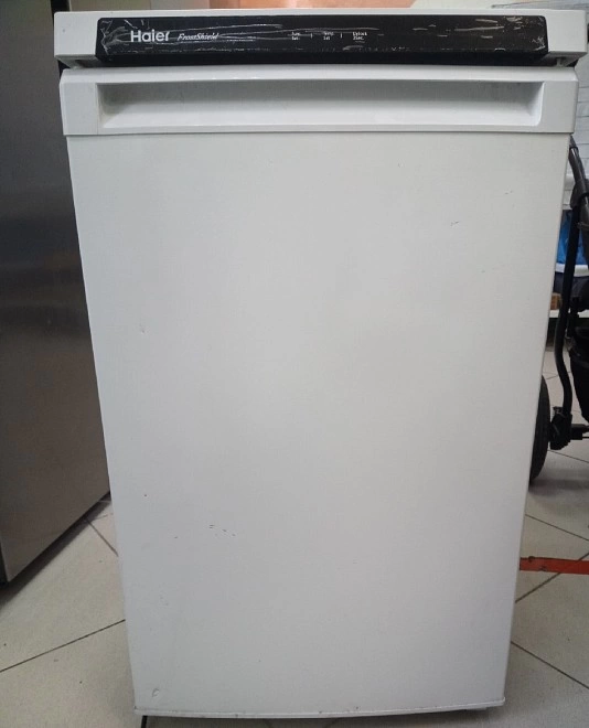 Морозильная камера Haier HF-82WAA