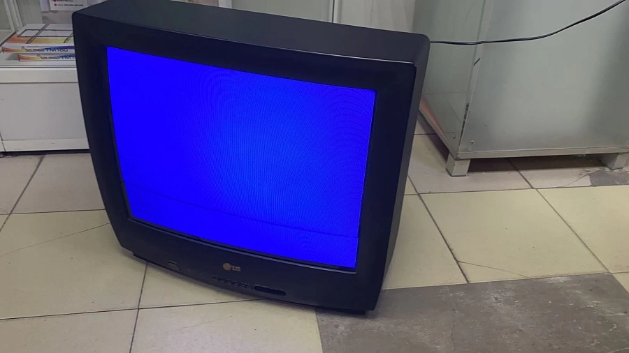 Телевизор LG CF-21F80K
