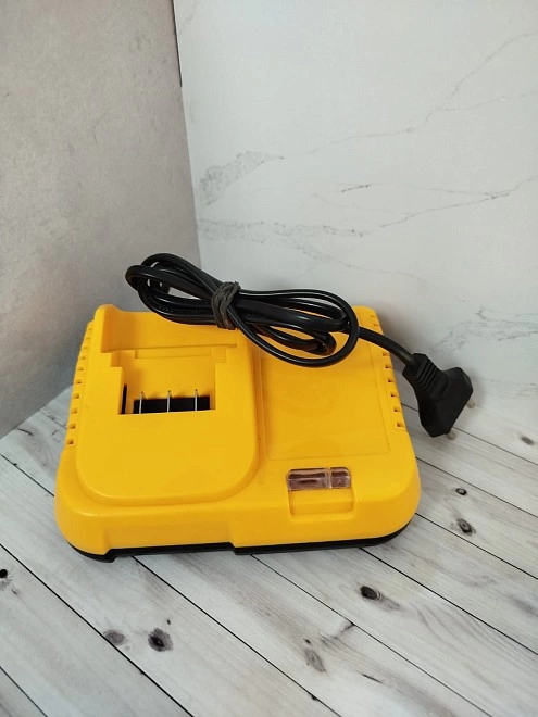 Шуруповерт CORDLESS DRIVER DRILL 21V