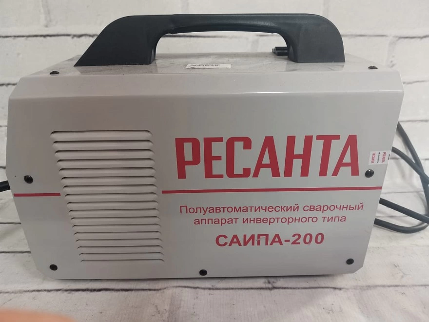 Сварочный аппарат РЕСАНТА САИПА-200