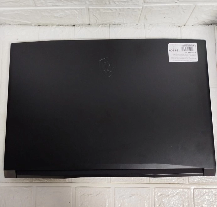 Ноутбук MSI Katana GF76 