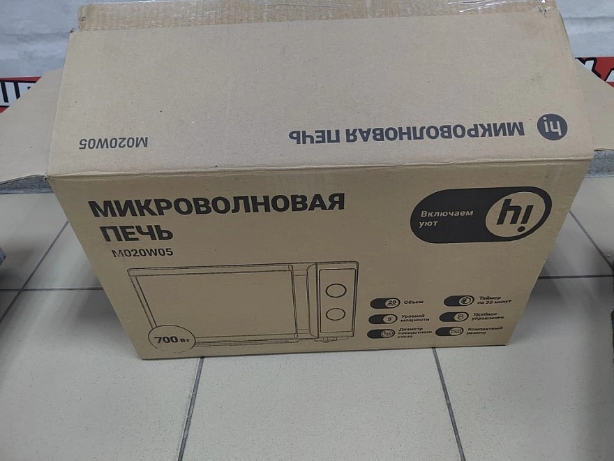 Микроволновая печь Hi M020W05