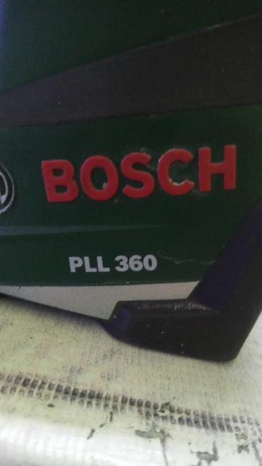 Лазерный невелир Bosch  PLL 360