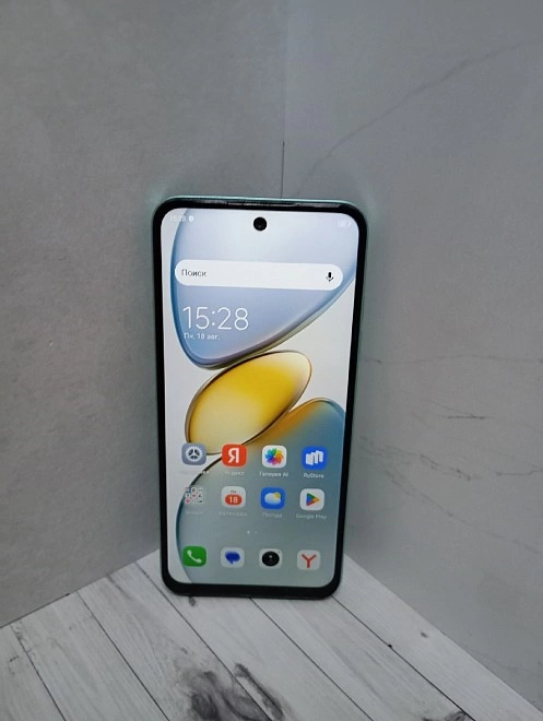 Смартфон TECNO Spark Go 1 4/128Gb