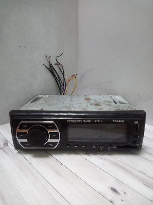 Автомагнитола Centek CT-8110