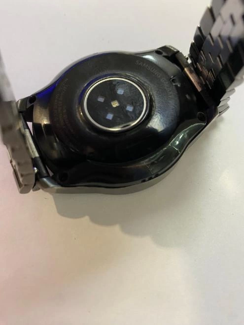 SMART Часы Samsung Galaxy Watch 42mm SM-R810
