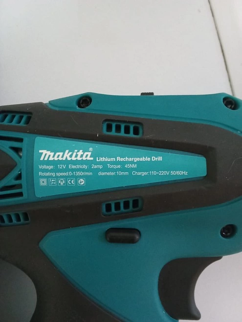 Шуруповерт Makita 12v