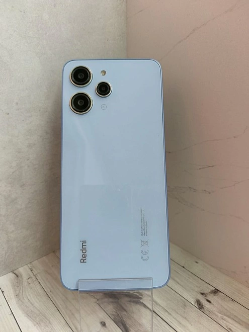 Смартфон Xiaomi Redmi 12