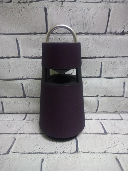 Портативная акустика LG XBOOM 360