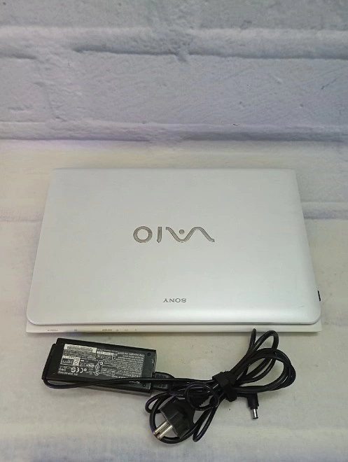 Ноутбук Sony Intel Core i5-3210M 2.5GHz 4Gb/129Gb/335Gb 
