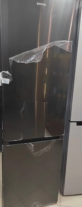 Холодильник Gorenje NRK6202EBXL4